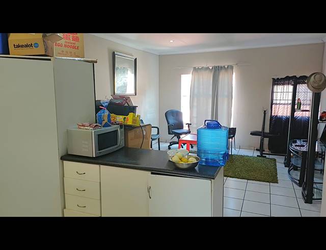 3 BEDROOM APARTMENT FOR SALE IN DIE HOEWES